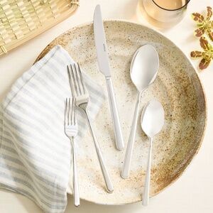 New! Quince x Sambonet Gia Minimalist 20 Piece Flatware Set